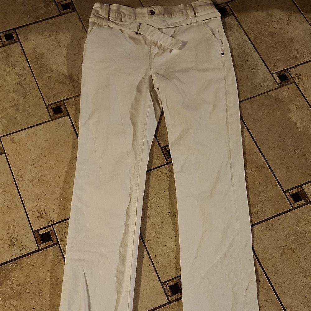7 For All Mankind White Straight-Leg Jeans Size 26
